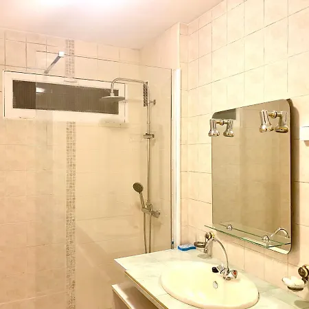 Apartment Lovely Oberkampf *